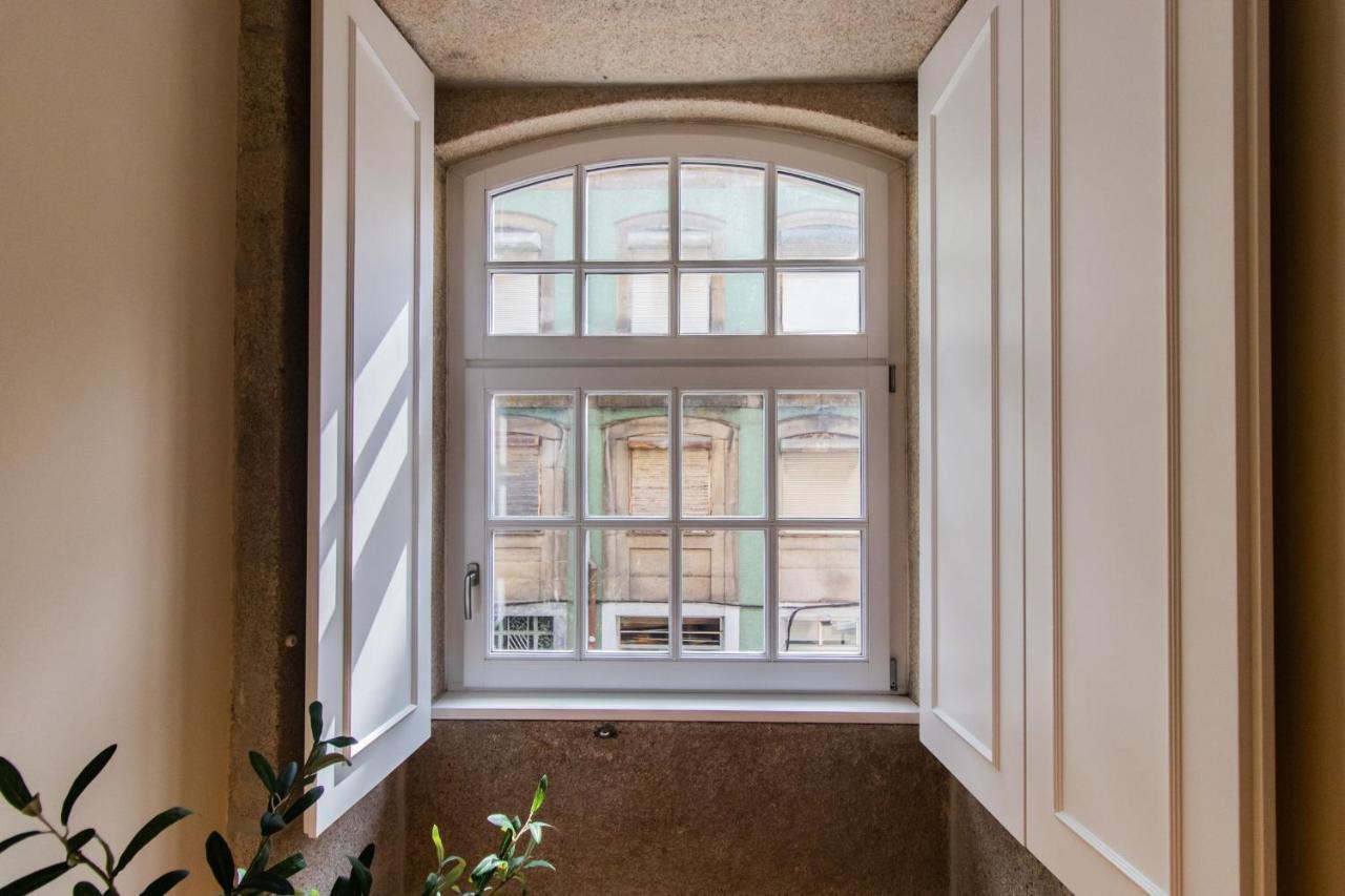 Almada 1.3 By Lovelystay Porto Bagian luar foto
